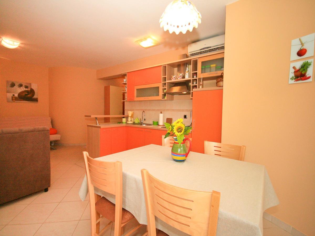 Apartments Lovorka Baska  Ngoại thất bức ảnh