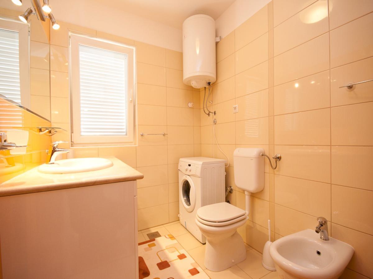 Apartments Lovorka Baska  Ngoại thất bức ảnh